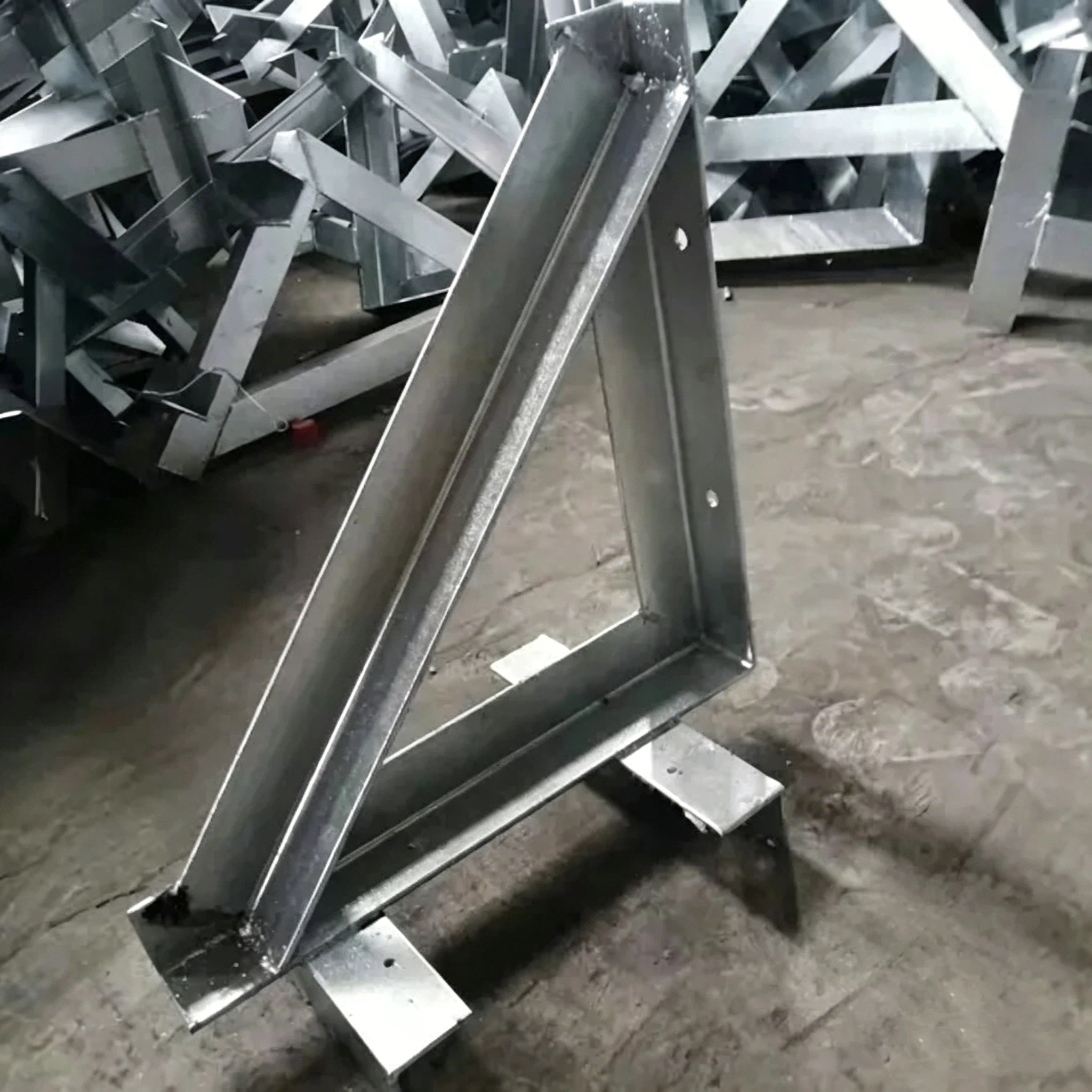 Corrosion-resistant Welding Angle Bracket for outdoor metal structures