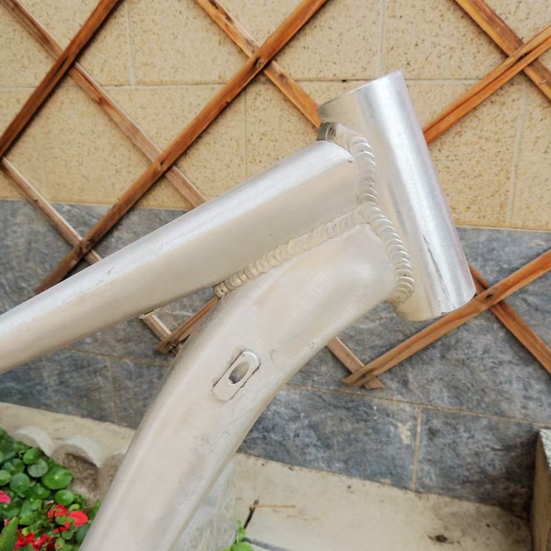 Extremely Precise Bike Frame Head Tube 44mm ID Mountain Frame 2 Tubo de dirección de cuadro de bicicleta de montaña con diseño integrado para una alineación precisa de la dirección