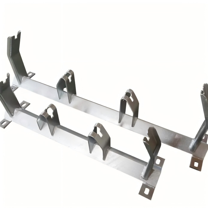 Heavy Duty Stable Conveyor Belt Frame for Industrial Use 3mm Steel Welding Service Custom Lengths Available 2 Modularer Förderbandrahmen für die Unterstützung von Fließbandrollen