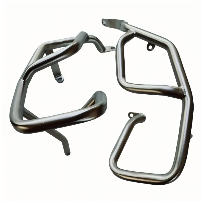 Superior Crash Bar on Motorcycle Tube Bending Protective Engine Guard 1 Crash Bar on Motorcycle with precision tube bending and powder coated finish for engine protection