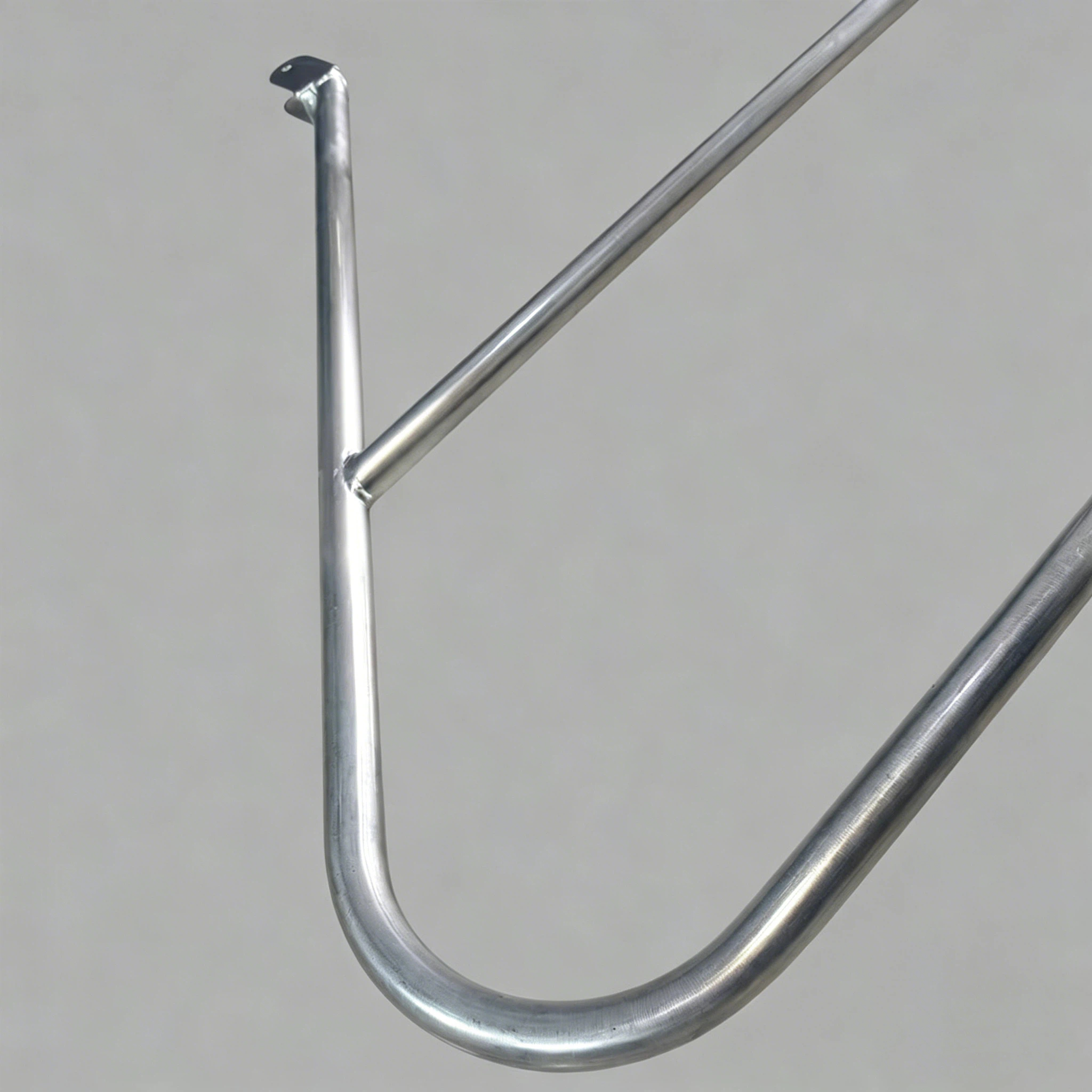 Clean Oxide Free Stainless Pipe Bending Services Sanitary Finish No Flattening Craft Brewery Railing Sanitary Process Tubing 1 Услуги по гибке труб из нержавеющей стали с санитарной отделкой и безоксидной поверхностью