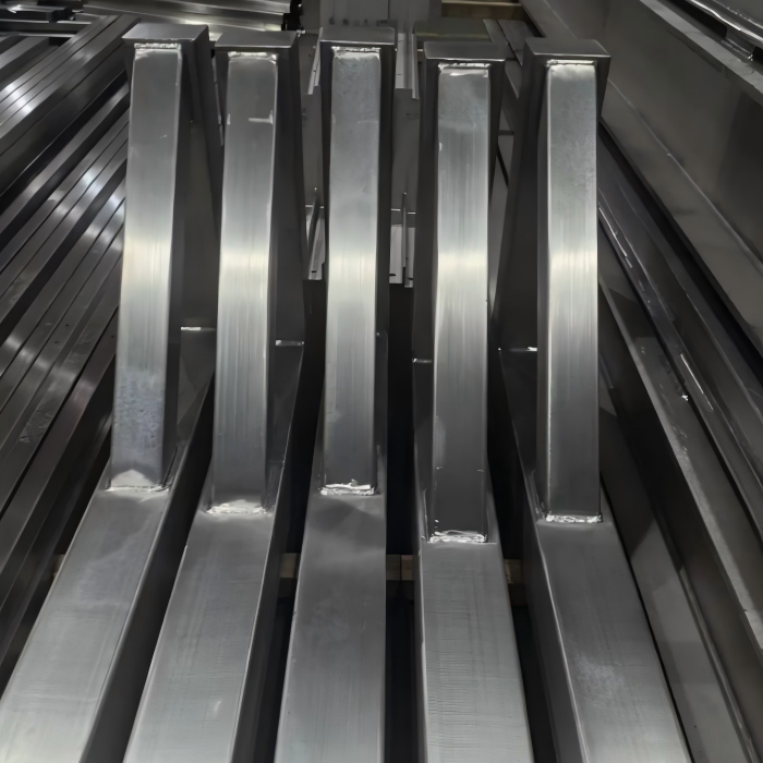 welded-steel-bracket