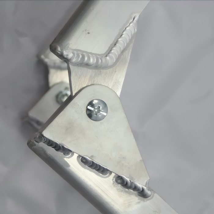 How to Choose Metal Brackets: 7 Key Factors for Strong, Reliable Designs 2 Custom metal brackets for industrial machinery mounting and structural support